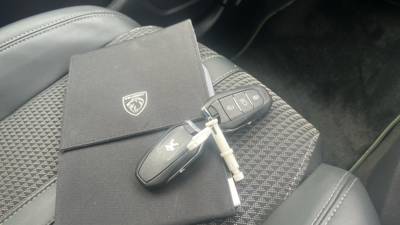 Peugeot 2008 1.2 PureTech 130 GT 5dr Petrol Estate